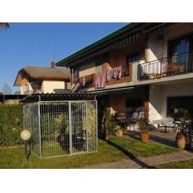 Box per Cani da Esterno Coperto con Zincatura a Caldo da 200x200x Altezza 180 Cm