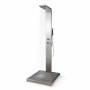 Cedro Colonna doccia da esterno a pavimento con pedana antiscivolo acciaio inox Cedro Colonna doccia da esterno a pavimento con pedana antiscivolo acciaio inox